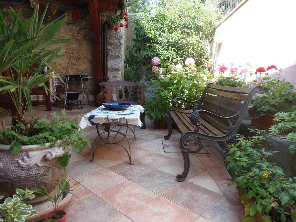 Apartment Noemi Medulin Exterior photo