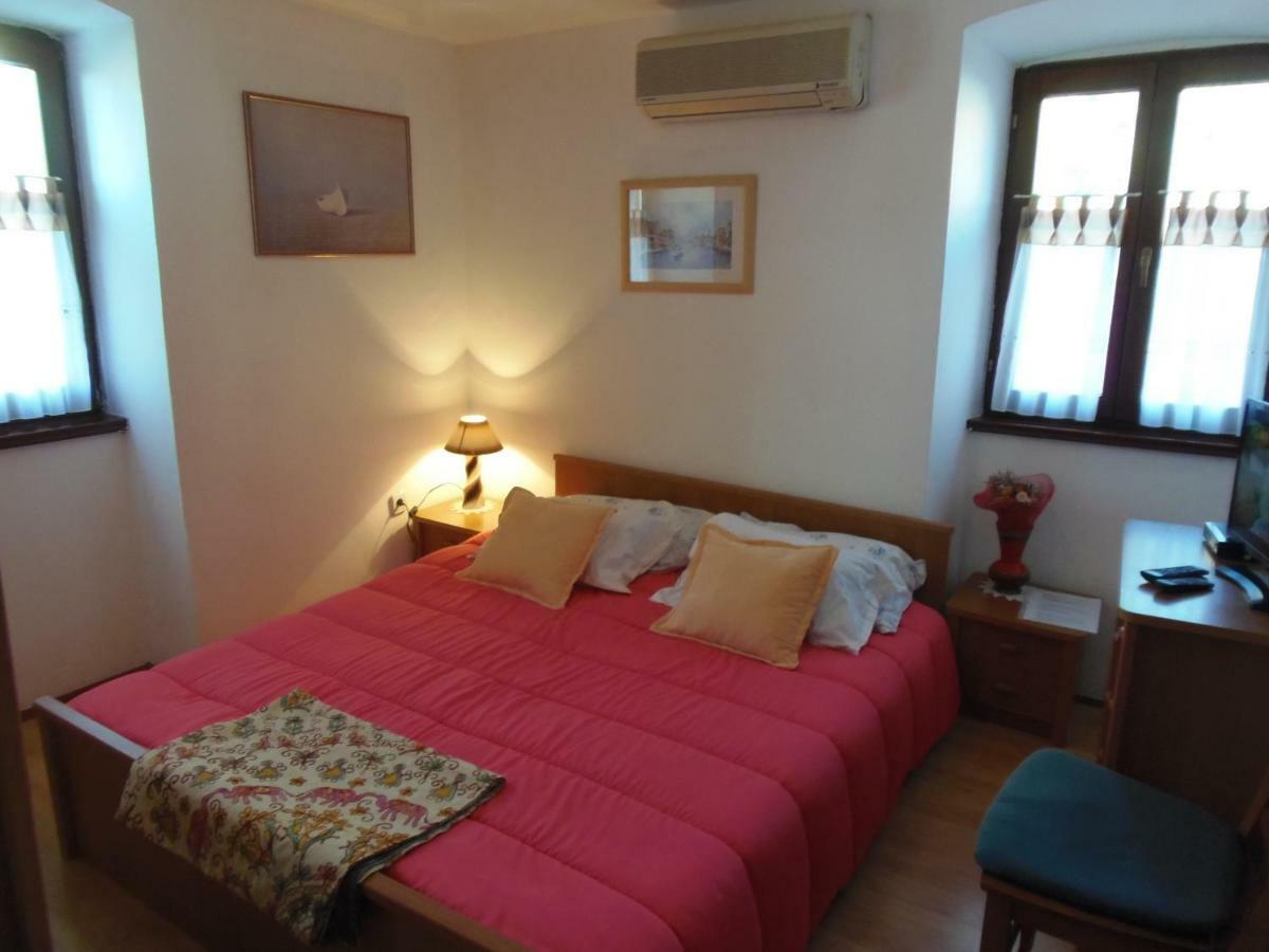 Apartment Noemi Medulin Exterior photo